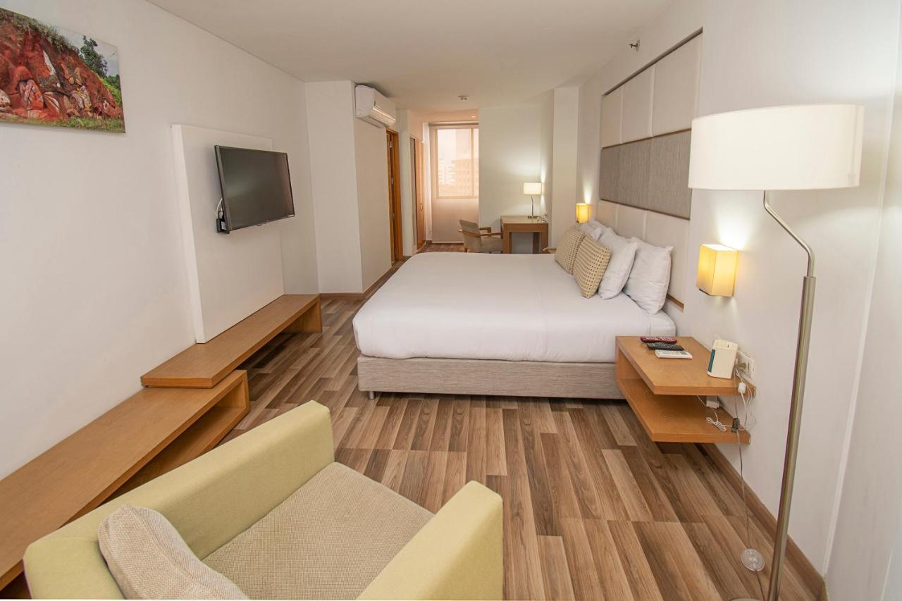 Hotel Cosmos Cali Ngoại thất bức ảnh