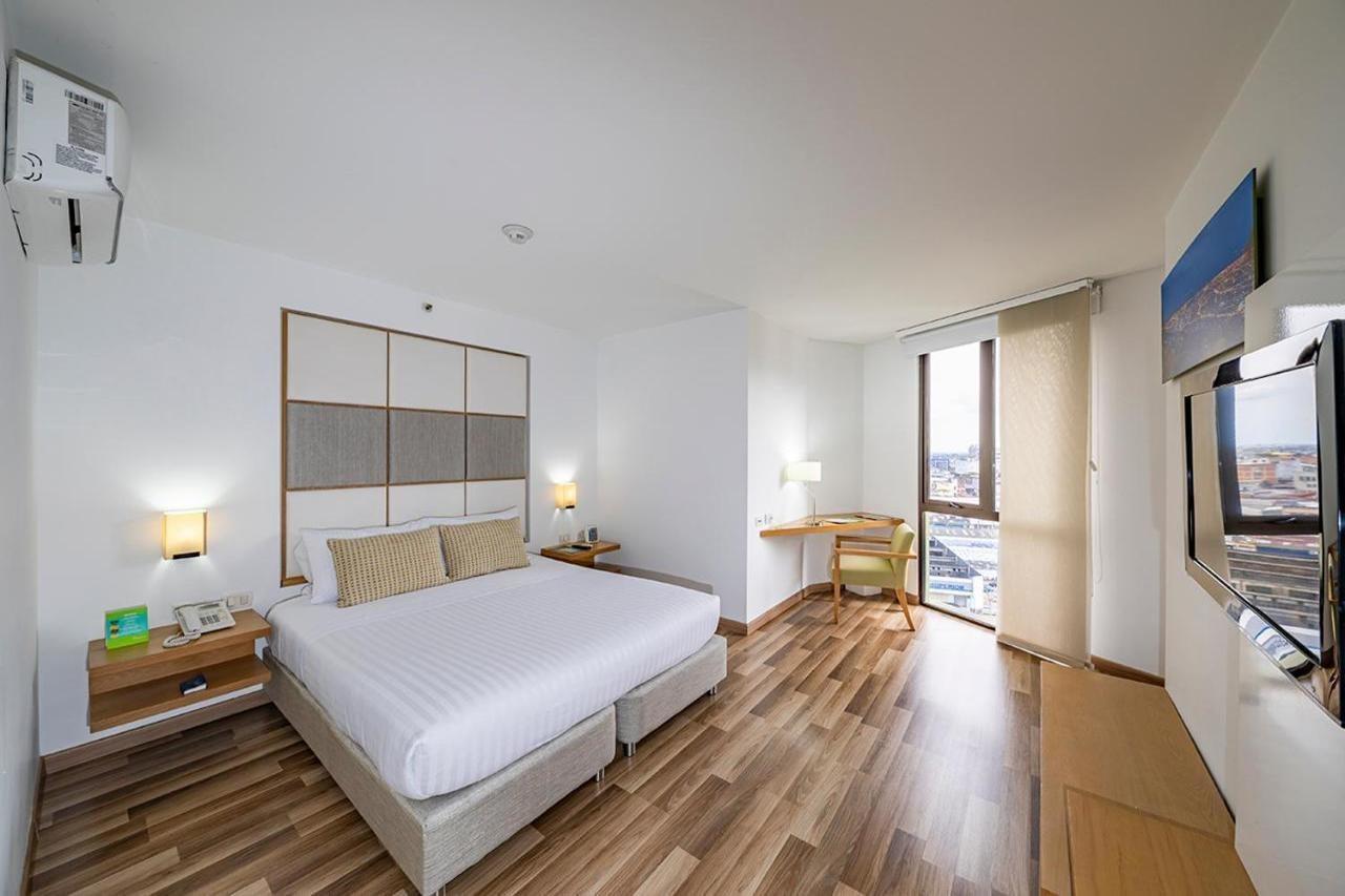 Hotel Cosmos Cali Ngoại thất bức ảnh