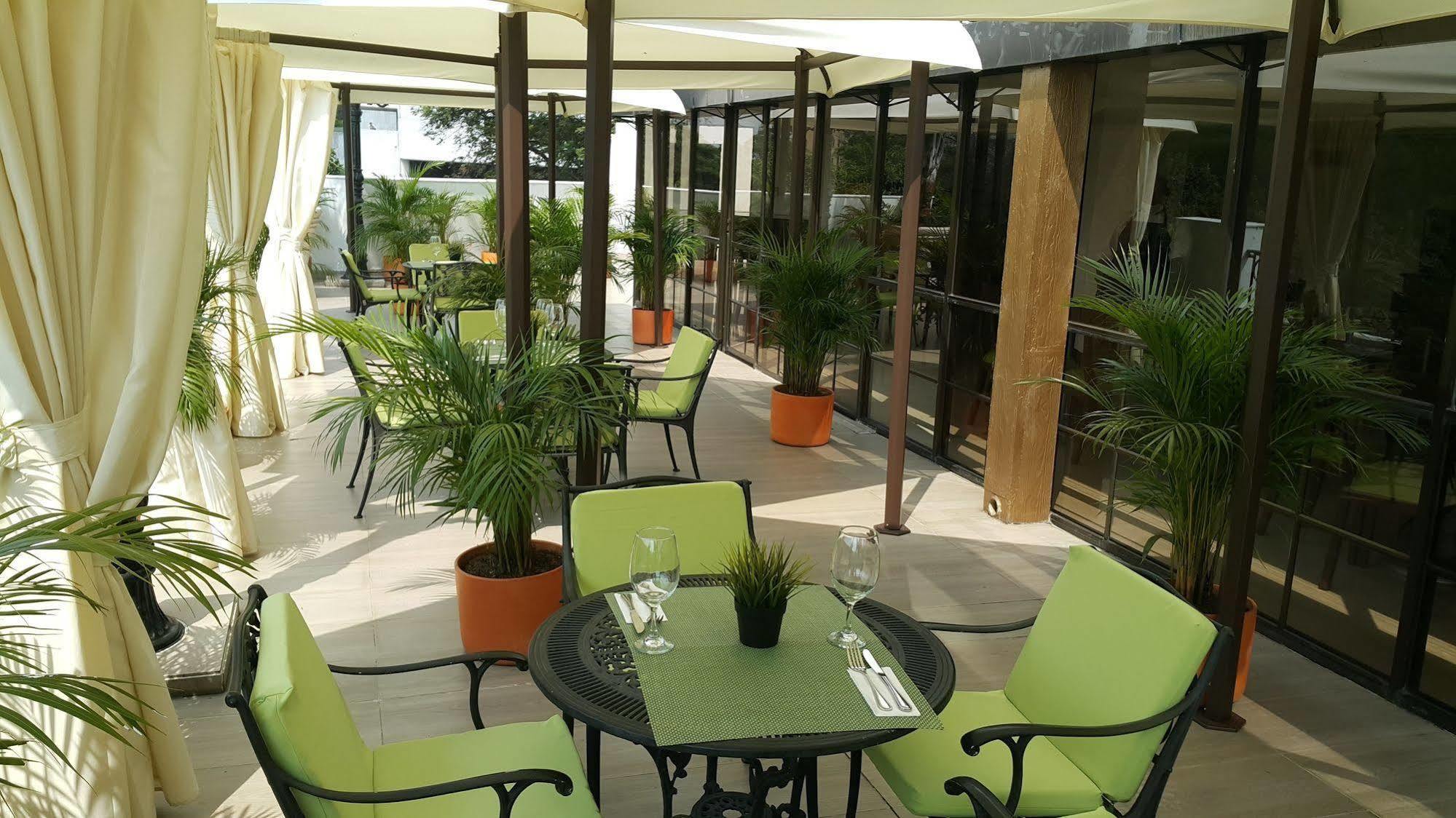 Hotel Cosmos Cali Ngoại thất bức ảnh