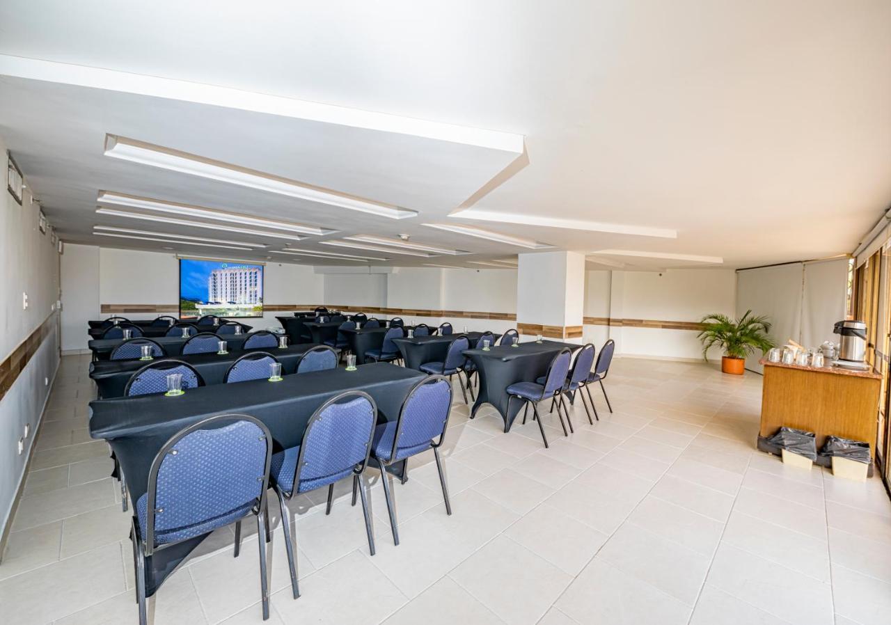 Hotel Cosmos Cali Ngoại thất bức ảnh